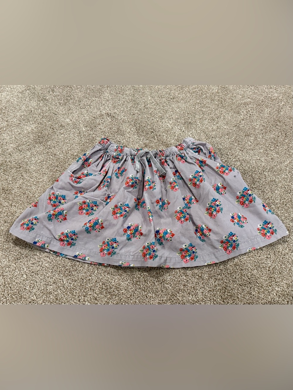 Mini Boden Gray Floral Skirt